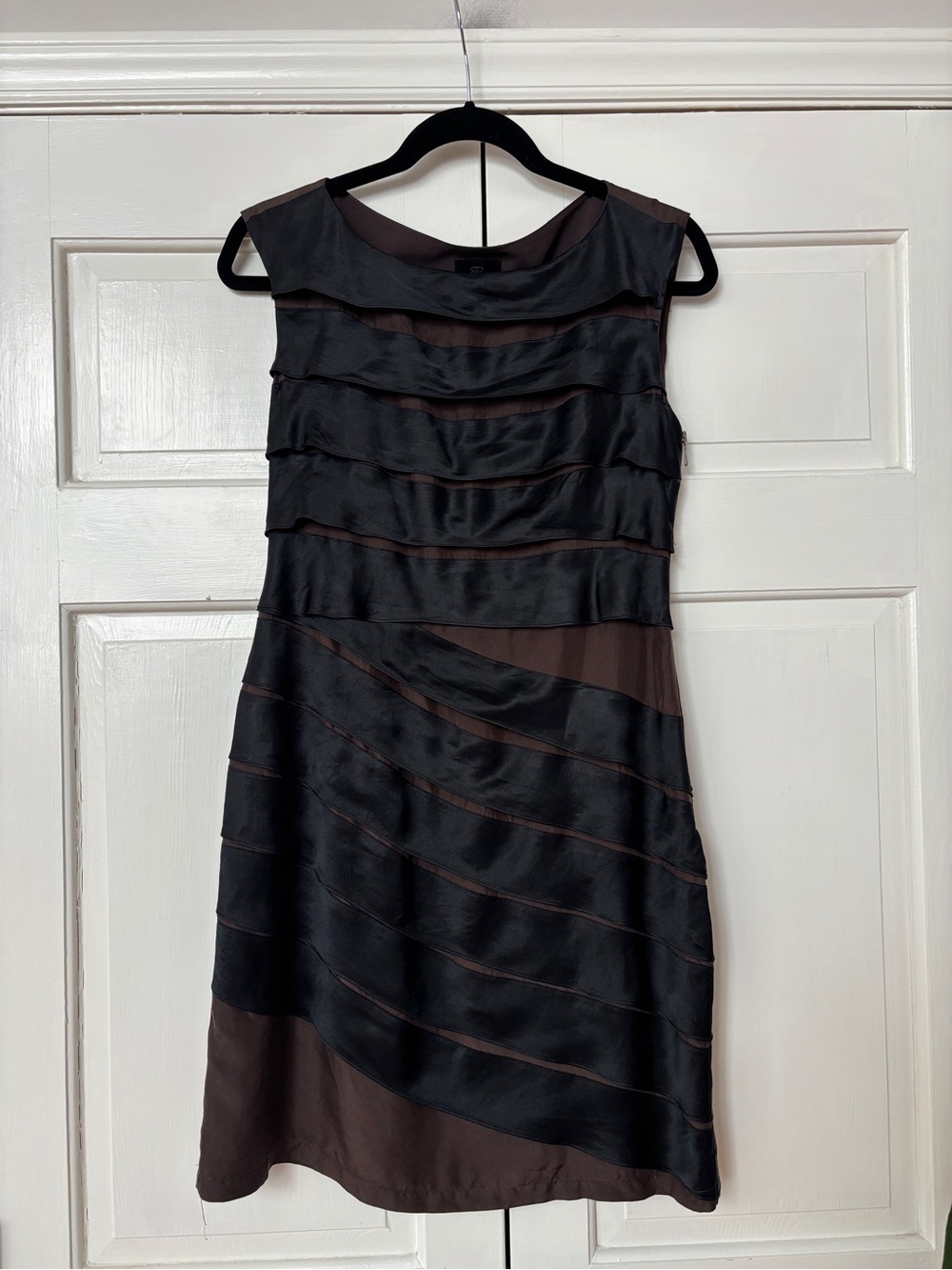 Banana Republic 100% Silk Black Strip Brown Colorblock Midi Dress Bandage Size 4 - Picture 3 of 10